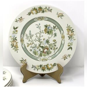Royal Doulton Tonkin Dinner Plate 10.5" Replacements 
Sold 1 Each
7 available